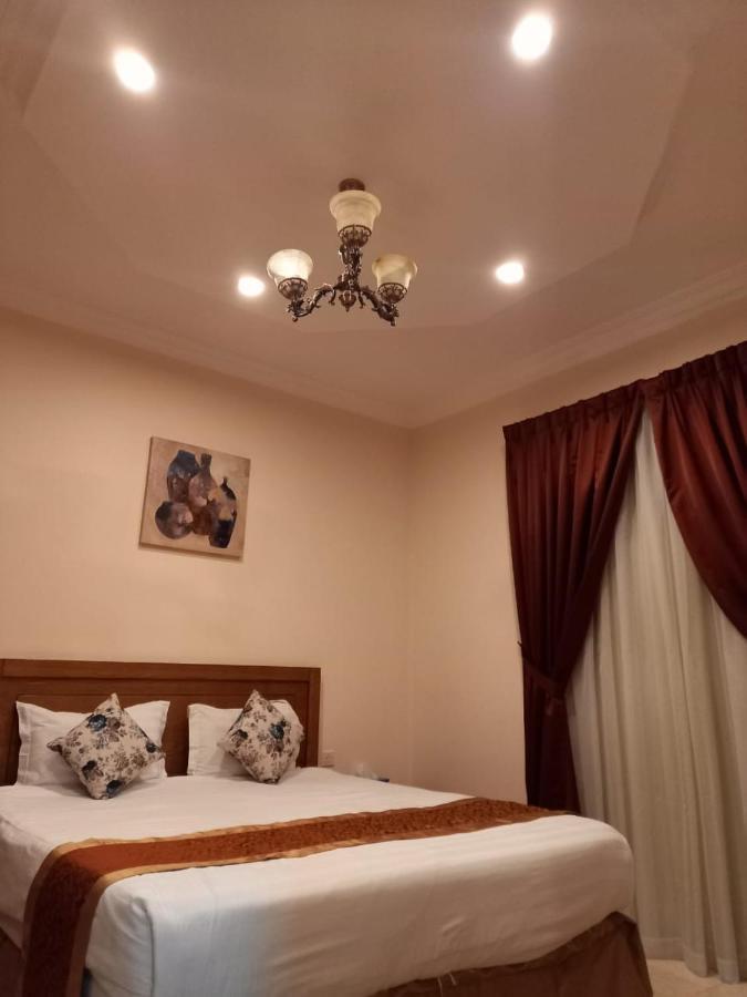 سارة للشقق الفندقية Sara Furnished Apartments Эль-Хубар Экстерьер фото